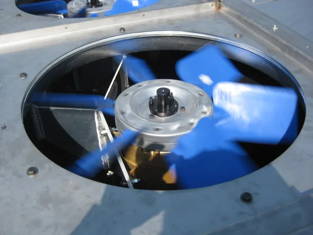 Aerovent six-blade propeller